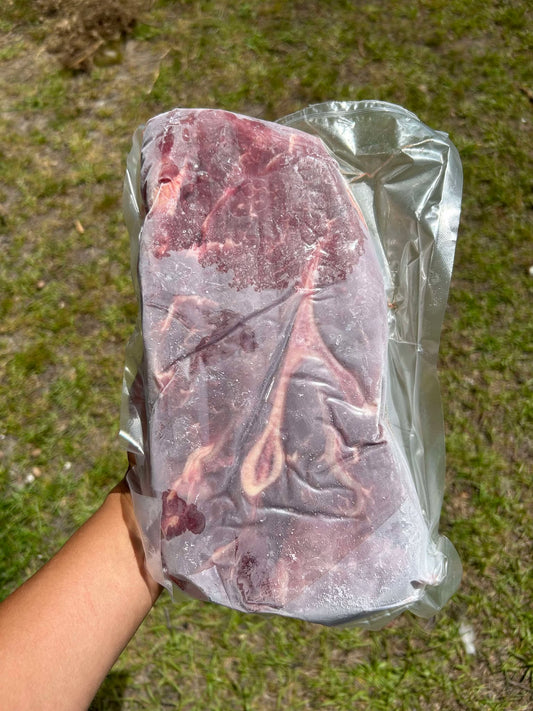 Chuck Roast (Bone-in)